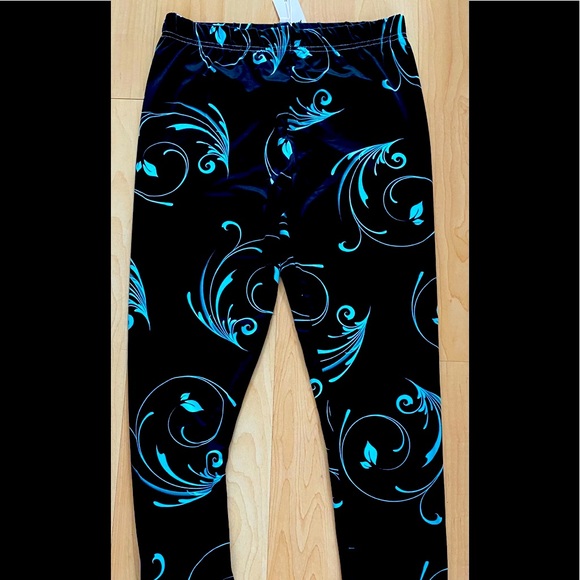 Pants - NWT Yoga Leggings